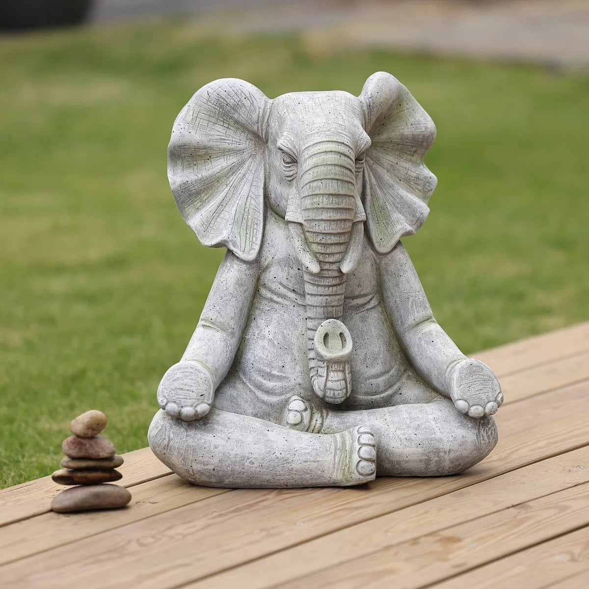Lach Elephant Magnesium Oxide Garden Statue